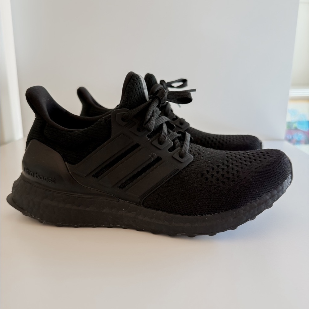 ADIDAS ULTRABOOST 21 SHOES